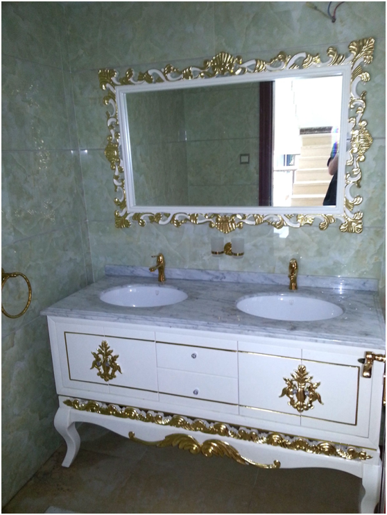 Ư������ɽˮ����ʯ�_�挍ľԡ�ҹ�