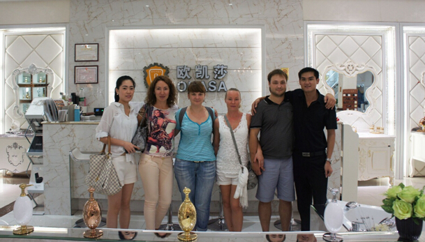 �W�Pɯ�N�ۺͶ��_˹���˺�Ӱ